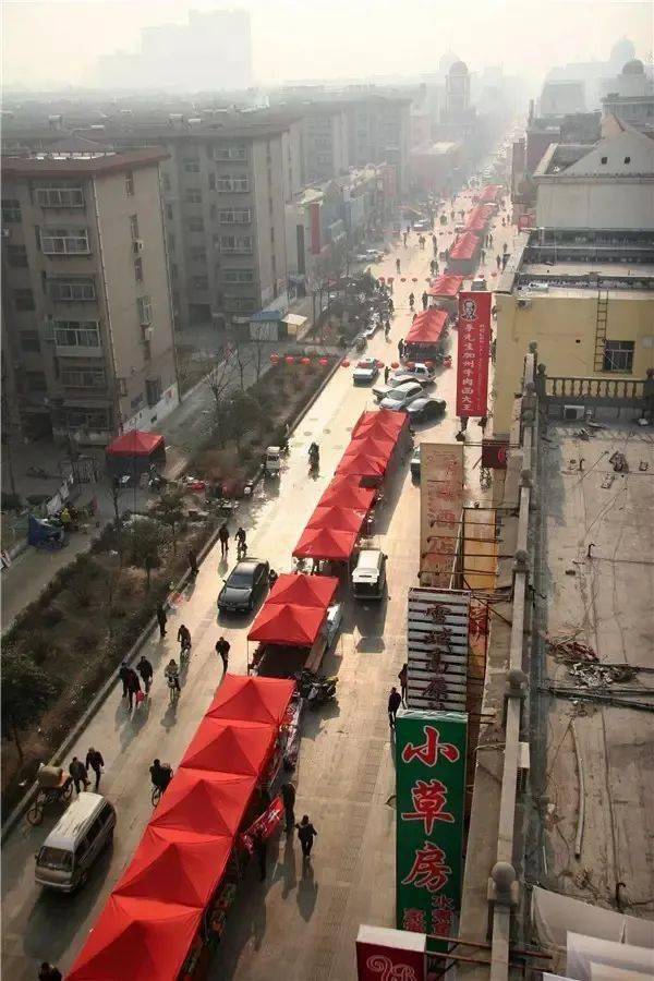 张店黄金国际美食街_张店黄金国际附近饭店_张店黄金国际在哪