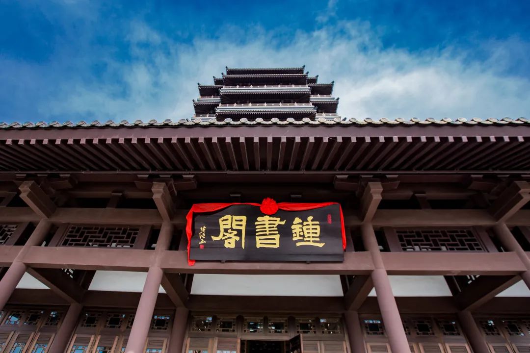 张店黄金国际美食街_张店黄金城地址_张店黄金国际的牛排店