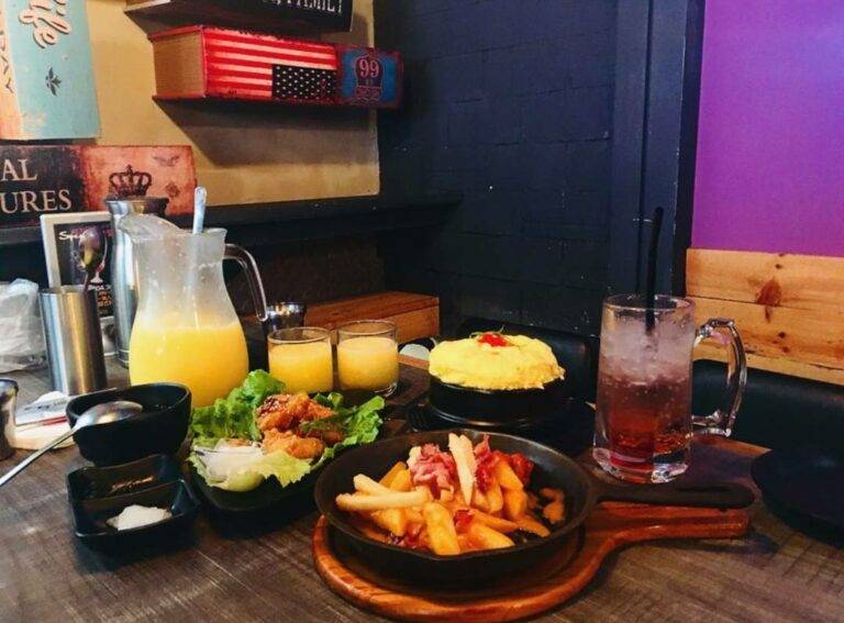 咖啡店吃松饼的步骤_漫咖啡松饼配方_松饼咖啡厅