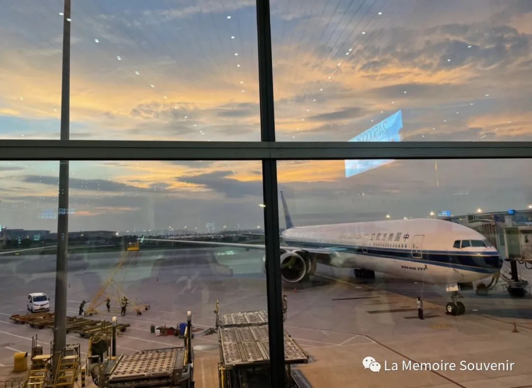 深圳高空咖啡厅自拍拍照_高空咖啡馆_深圳高空咖啡厅网红打卡