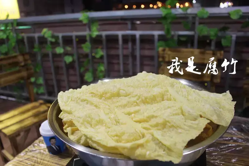 恒美购物中心地址_美食正恒国际广场_广场恒美食国际饭店电话
