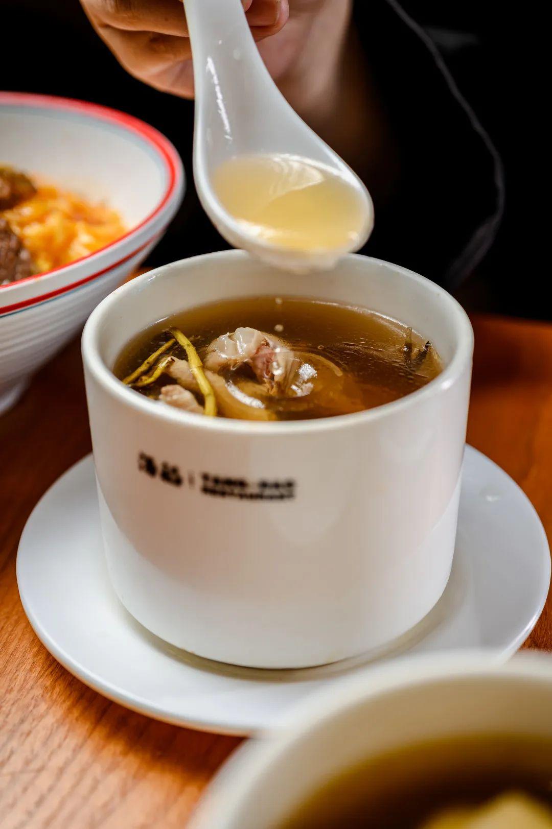 鳗鱼中餐_鳗鱼茶餐厅_茶泡鳗鱼饭吃法